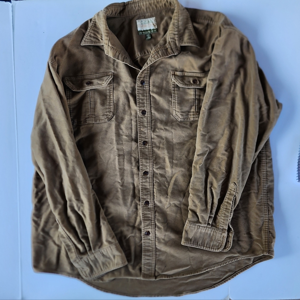 Cabela's Outfitter Series Brown Long Sleeve Button Down Shirt